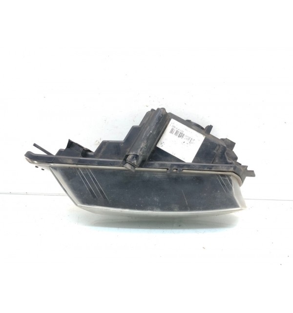 Фара противотуманная правая бу для BMW 1 E87/E81/E82/E88 1.6 i,  2008 г. бу контрактные купить в Спб