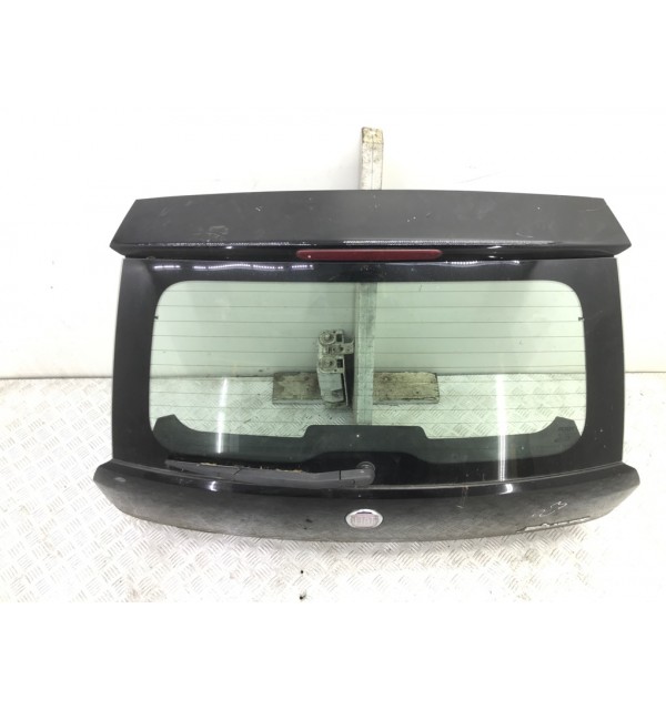 Крышка багажника бу для Fiat Punto 3 1.2 i,  2008 г. бу контрактные купить в Спб