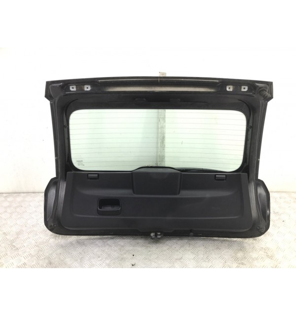 Крышка багажника бу для Fiat Punto 3 1.2 i,  2008 г. бу контрактные купить в Спб