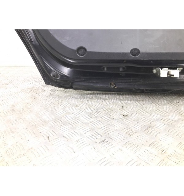 Крышка багажника бу для Suzuki Swift 4 1.3 DDiS,  2014 г. бу контрактные купить в Спб