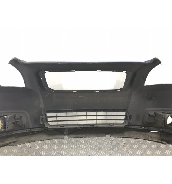 Бампер передний бу для Volvo V50  2.0 TD,  2008 г. бу контрактные купить в Спб