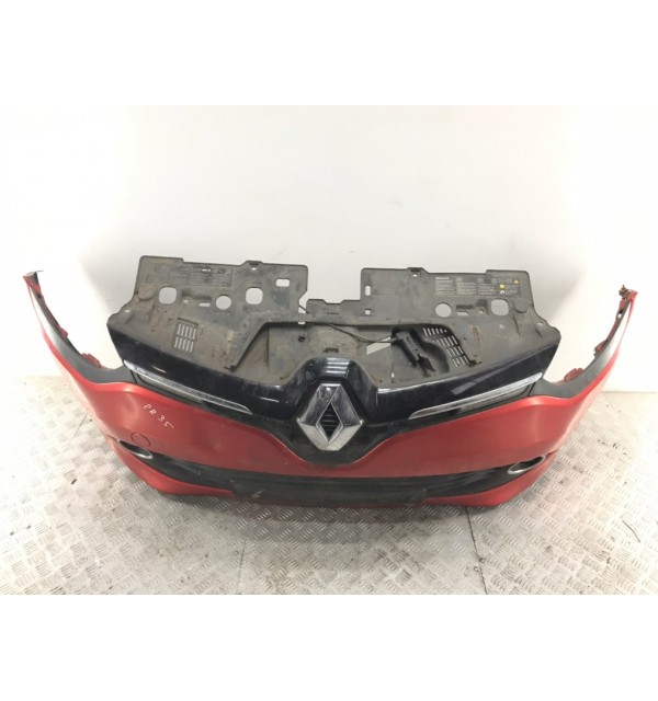 Бампер передний бу для Renault Clio 4 0.9 TCE,  2013 г. бу контрактные купить в Спб