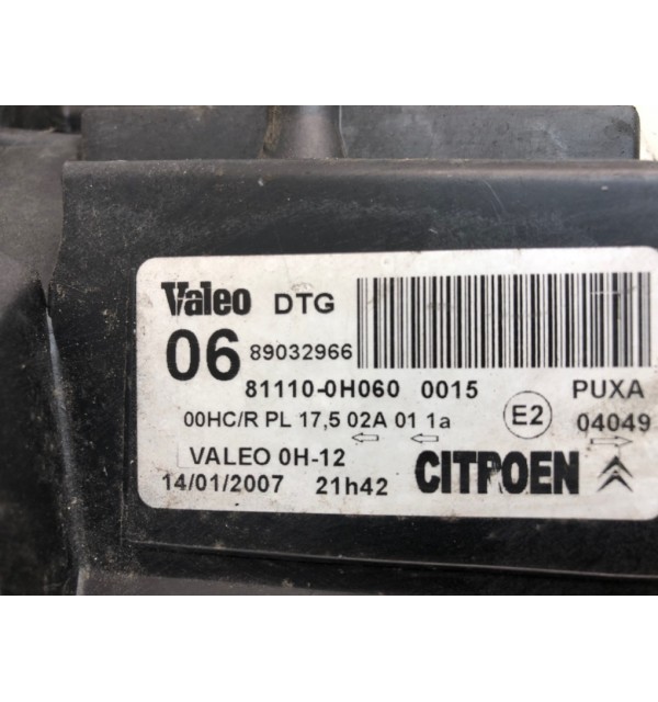 Фара правая бу для Citroen C1  1.0 i,  2007 г. бу контрактные купить в Спб