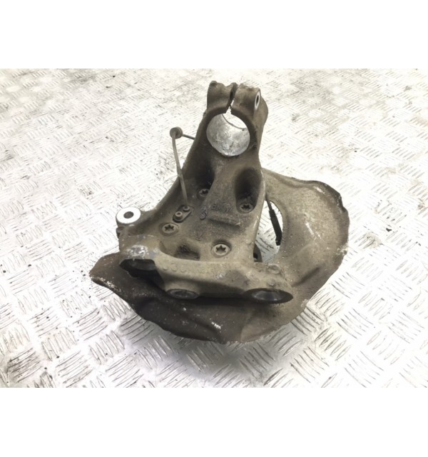 Ступица передняя левая бу для BMW 1 F20/F21 2.0 TD,  2012 г. бу контрактные купить в Спб