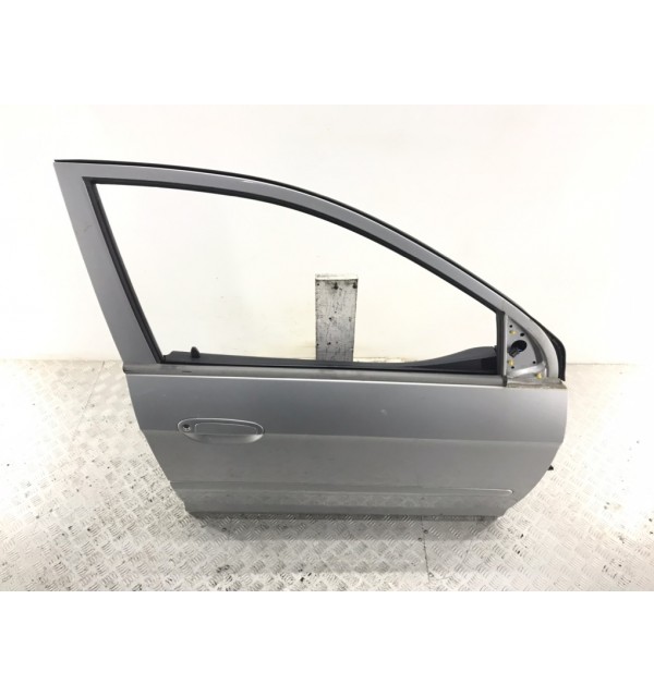 Дверь передняя правая бу для Kia Picanto  1.1 i,  2004 г. бу контрактные купить в Спб