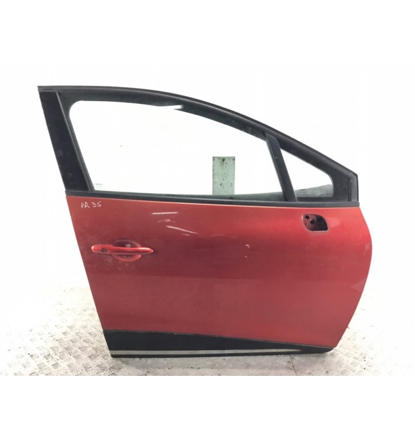 Дверь передняя правая бу для Renault Clio 4 0.9 TCE,  2013 г. бу контрактные купить в Спб