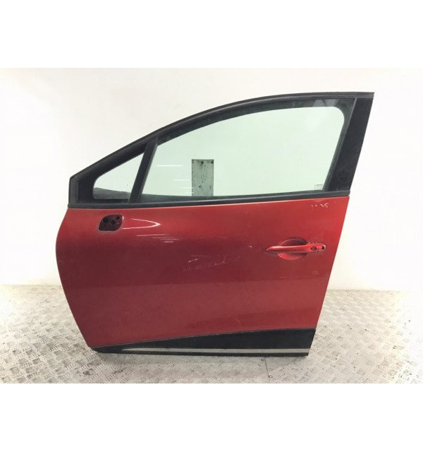 Дверь передняя левая бу для Renault Clio 4 0.9 TCE,  2013 г. бу контрактные купить в Спб
