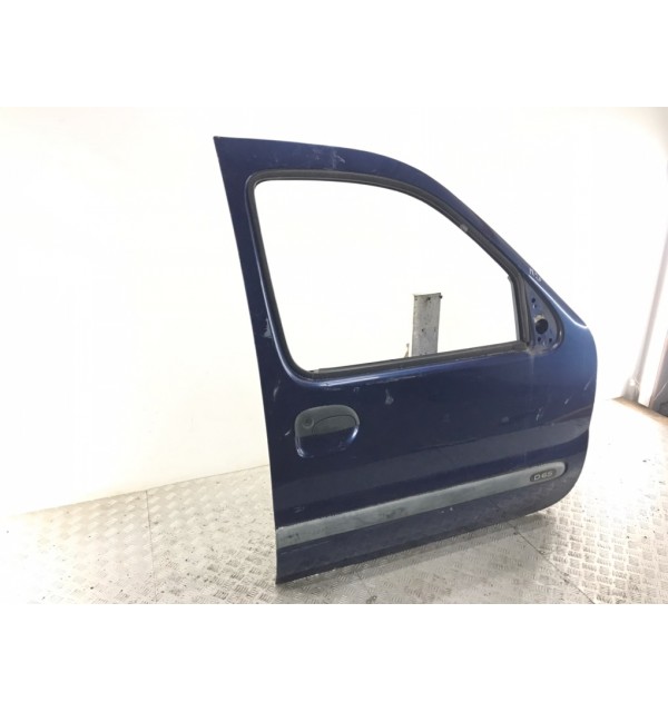 Дверь передняя правая бу для Renault Kangoo  1.9 D,  2001 г. бу контрактные купить в Спб