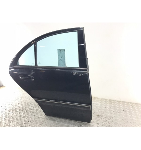 Дверь задняя правая бу для Mercedes C W203 2.7 CDi,  2004 г. бу контрактные купить в Спб