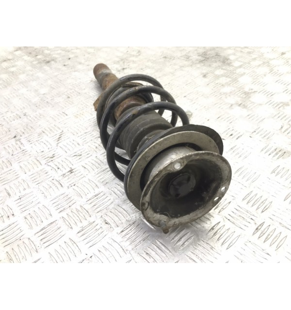 Стойка передняя левая бу для BMW 3 E90/E91/E92/E93 2.0 TD,  2010 г. бу контрактные купить в Спб