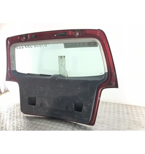Крышка багажника бу для Volkswagen Touran  2.0 TDi,  2004 г. бу контрактные купить в Спб