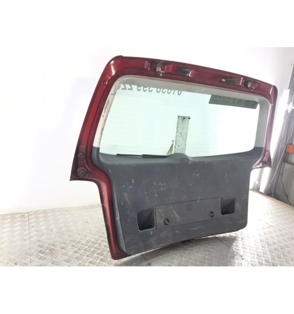 Крышка багажника бу для Volkswagen Touran  2.0 TDi,  2004 г. бу контрактные купить в Спб
