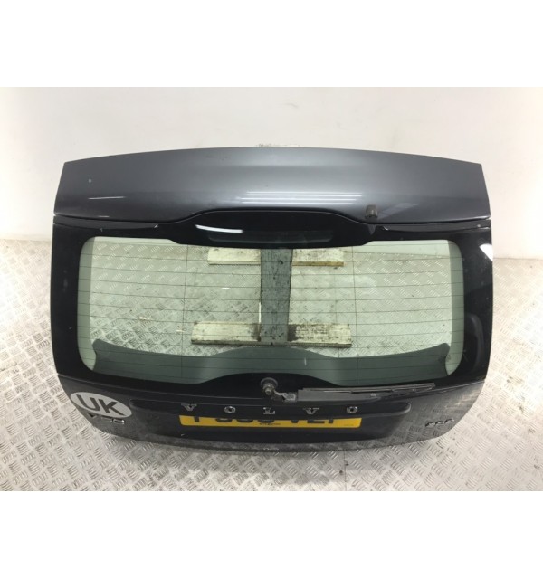 Крышка багажника бу для Volvo V50  2.0 TD,  2008 г. бу контрактные купить в Спб