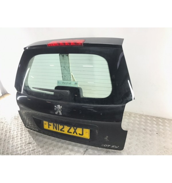 Крышка багажника бу для Peugeot 207  1.4 i,  2012 г. бу контрактные купить в Спб