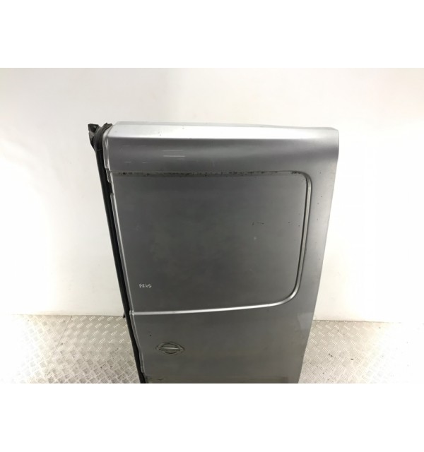 Дверь задняя распашная правая бу для Nissan Primastar  2.0 DCi,  2013 г. бу контрактные купить в Спб