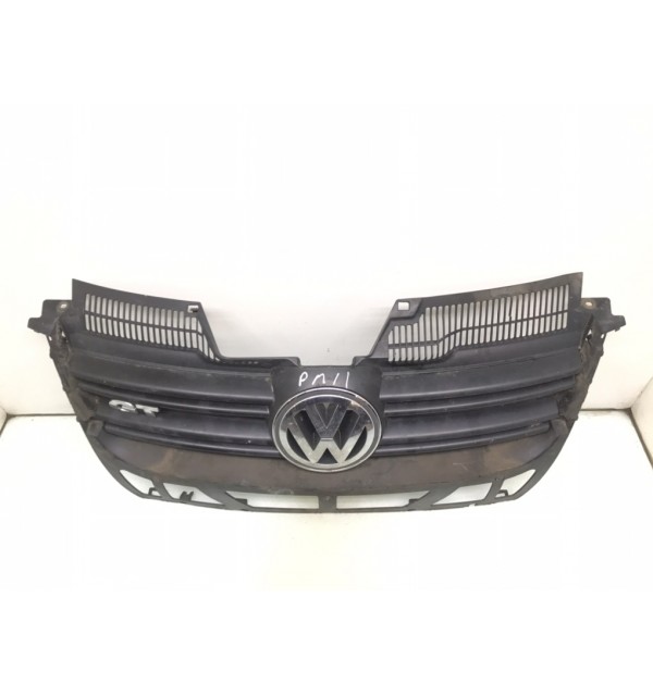 Решетка радиатора бу для Volkswagen Golf 5 2.0 TDi,  2006 г. бу контрактные купить в Спб