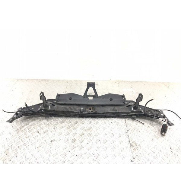Планка под капот бу для Renault Laguna  2.0 DCi,  2007 г. бу контрактные купить в Спб