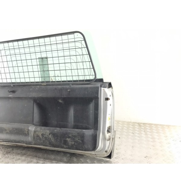 Крышка багажника бу для Land Rover Freelander  2.0 TD,  2003 г. бу контрактные купить в Спб