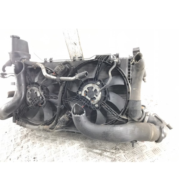 Кассета радиаторов бу для Opel Insignia  2.0 CDTi,  2010 г. бу контрактные купить в Спб