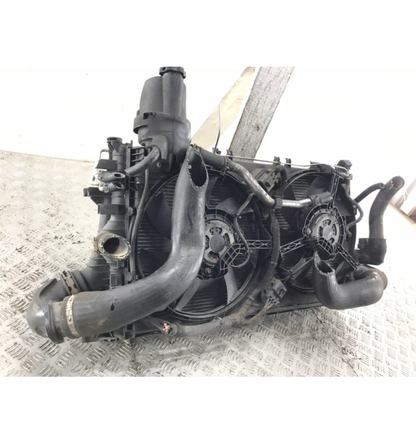 Кассета радиаторов бу для Opel Insignia  2.0 CDTi,  2010 г. бу контрактные купить в Спб