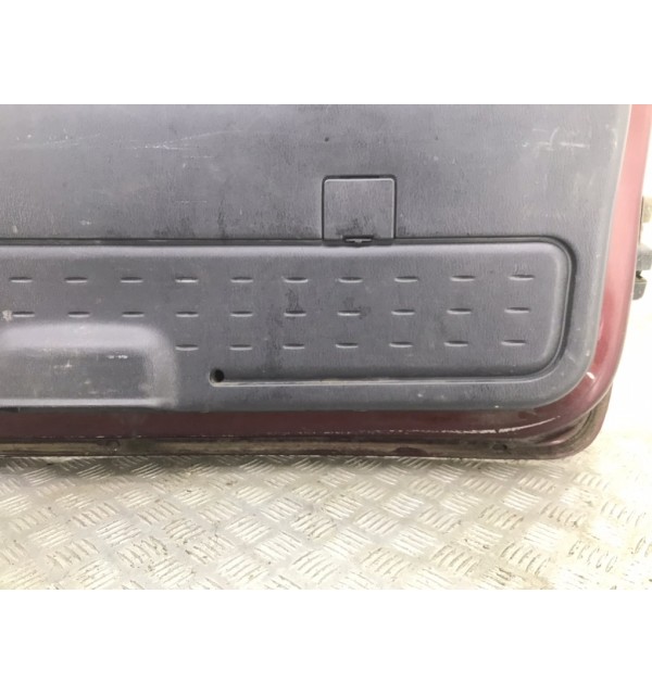 Крышка багажника бу для Jeep Grand Cherokee WJ 4.7 i,  2001 г. бу контрактные купить в Спб