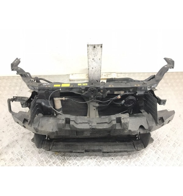 Панель передняя (телевизор) бу для Nissan Qashqai  1.5 DCi,  2008 г.
