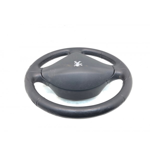 Руль бу для Peugeot 207  1.6 HDi,  2010 г. бу контрактные купить в Спб