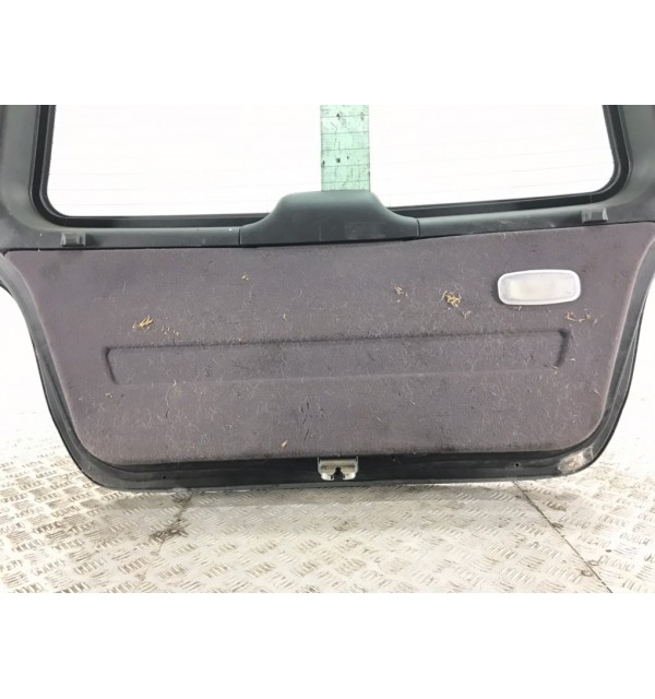 Крышка багажника бу для Mercedes A W168 1.4 i,  2004 г. бу контрактные купить в Спб