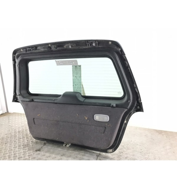 Крышка багажника бу для Mercedes A W168 1.4 i,  2004 г. бу контрактные купить в Спб