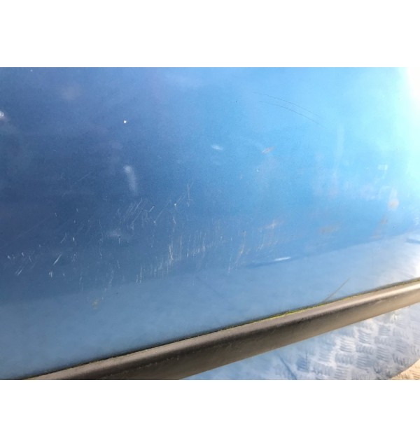 Дверь передняя правая бу для Peugeot 107  1.0 i,  2006 г.