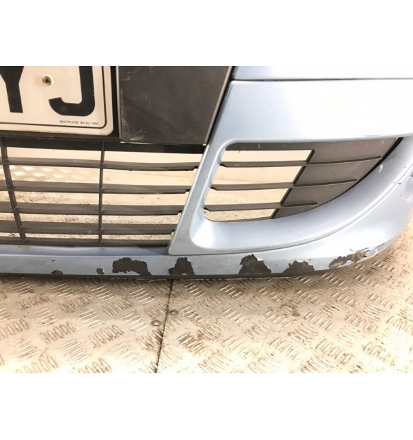 Бампер передний бу для Renault Scenic  1.5 DCi,  2010 г. бу контрактные купить в Спб