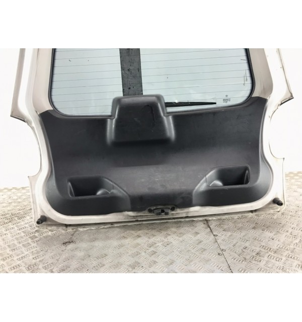 Крышка багажника бу для Peugeot 207  1.6 HDi,  2010 г. бу контрактные купить в Спб