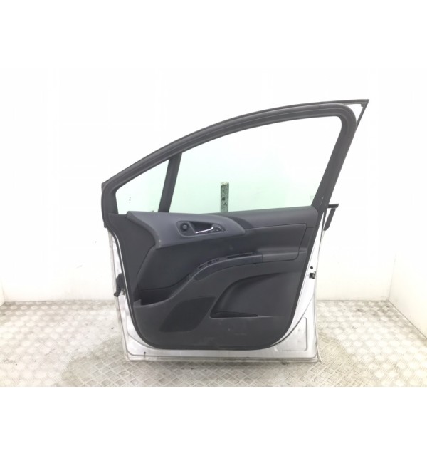 Дверь передняя правая бу для Opel Meriva B 1.4 i,  2010 г. бу контрактные купить в Спб