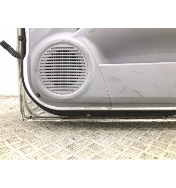 Дверь передняя правая бу для Kia Picanto  1.1 i,  2004 г. бу контрактные купить в Спб
