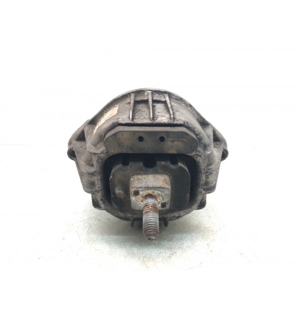 Подушка крепления двигателя бу для BMW 1 E87/E81/E82/E88 1.6 i,  2006 г. бу контрактные купить в Спб