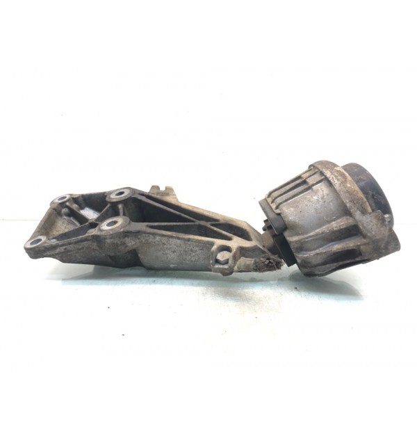 Подушка крепления двигателя бу для BMW 1 E87/E81/E82/E88 1.6 i,  2006 г. бу контрактные купить в Спб