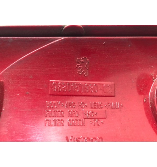 Фонарь задний правый бу для Peugeot 207  1.6 HDi,  2010 г. бу контрактные купить в Спб