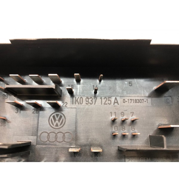 Блок предохранителей бу для Volkswagen Golf 5 1.4 TSI,  2007 г. бу контрактные купить в Спб