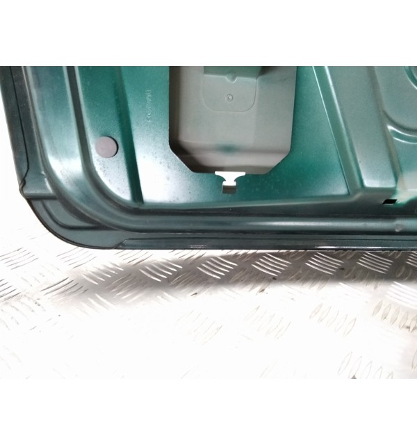 Крышка багажника бу для Volvo S60  2.3 Ti,  2003 г. бу контрактные купить в Спб