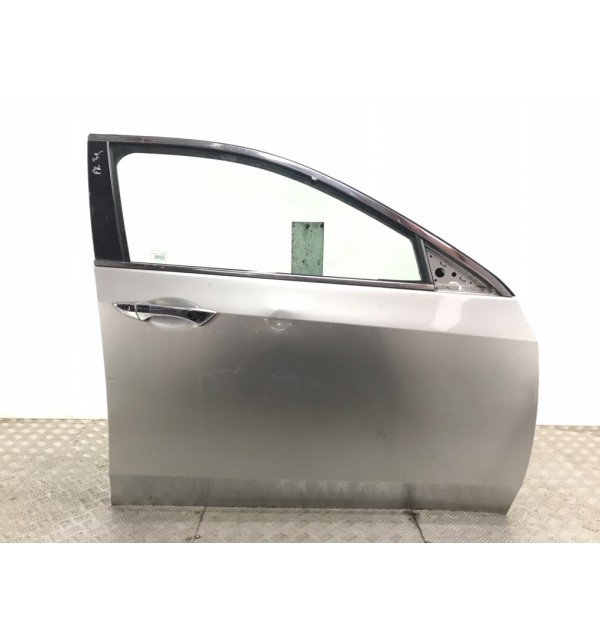 Дверь передняя правая бу для Honda Accord 8 2.2 i-CTDi,  2009 г.