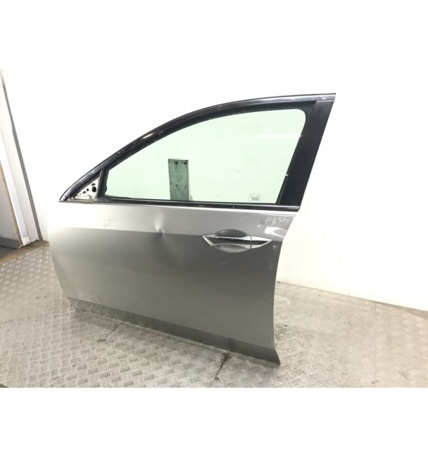 Дверь передняя левая бу для Honda Accord 8 2.2 i-CTDi,  2009 г.
