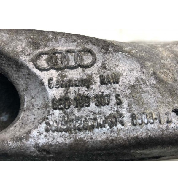 Подушка крепления двигателя бу для Audi A4 B7 2.0 TDi,  2006 г. бу контрактные купить в Спб