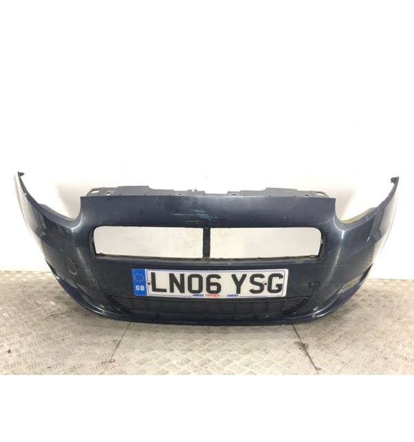 Бампер передний бу для Fiat Punto 3 1.2 i,  2006 г. бу контрактные купить в Спб