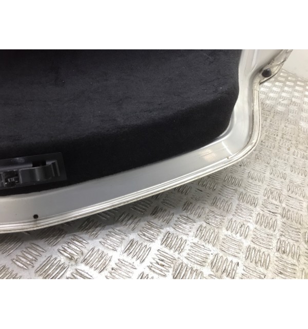 Крышка багажника бу для Opel Insignia  1.8 i,  2009 г. бу контрактные купить в Спб