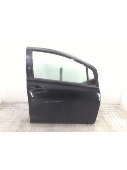 Дверь передняя правая бу для Toyota Yaris XP9 1.3 i, 2006 г.