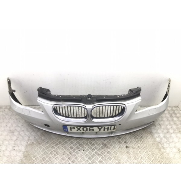 Бампер передний бу для BMW 5 E60/E61 2.0 TD,  2006 г. бу контрактные купить в Спб
