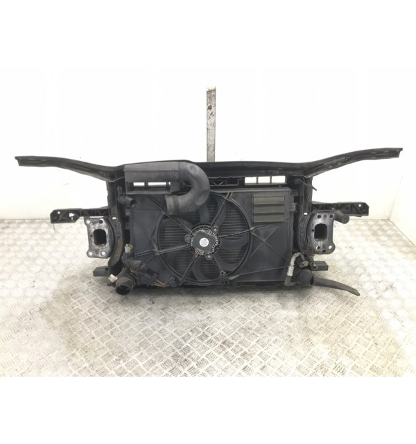 Панель передняя (телевизор) бу для Volkswagen Golf 5 1.9 TDi,  2007 г. бу контрактные купить в Спб