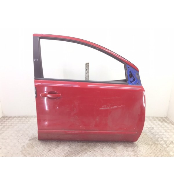 Дверь передняя правая бу для Nissan Note E11 1.6 i,  2009 г. бу контрактные купить в Спб