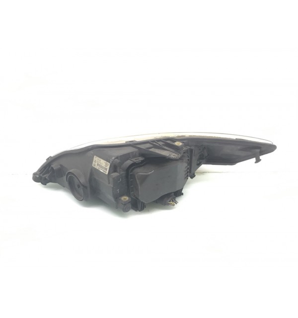 Фара правая бу для Ford Mondeo 4 1.8 TDCi,  2010 г. бу контрактные купить в Спб