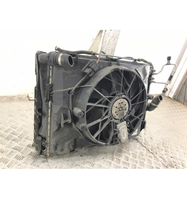 Кассета радиаторов бу для BMW 3 E90/E91/E92/E93 2.0 i,  2010 г. бу контрактные купить в Спб